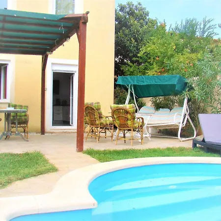 House Gaston Póla