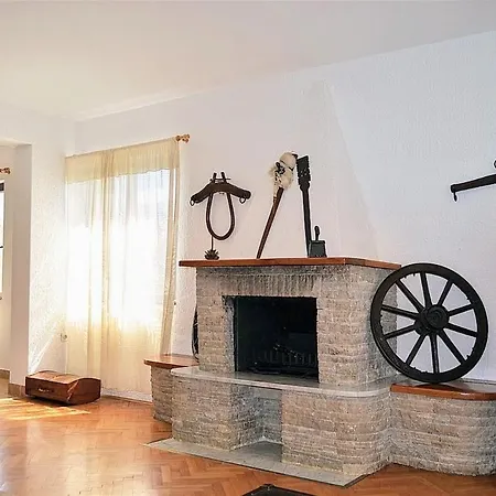 Nyaraló House Gaston *